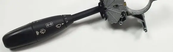 Mercedes-Benz S W220 Seat belt height adjuster 2205450010