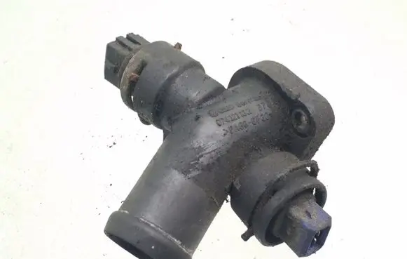 Volkswagen Transporter - Caravelle T4 Engine coolant pipe/hose 074121132