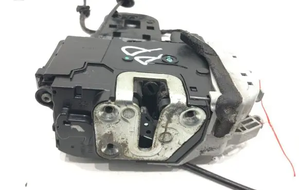 KIA Venga Front door lock