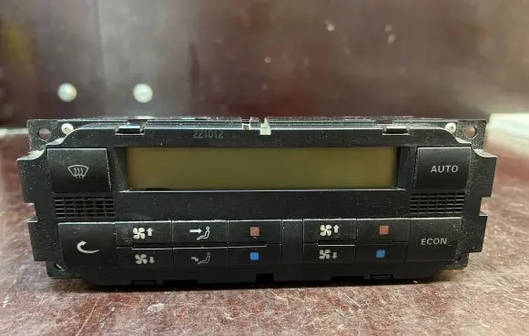 Seat Alhambra (Mk1) Climate control unit 7M7907040B YM2119988CCW 5HB00796330