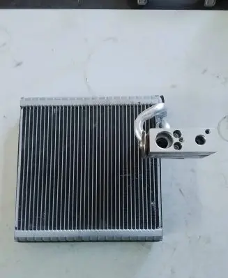 Air conditioning (A/C) expansion valve