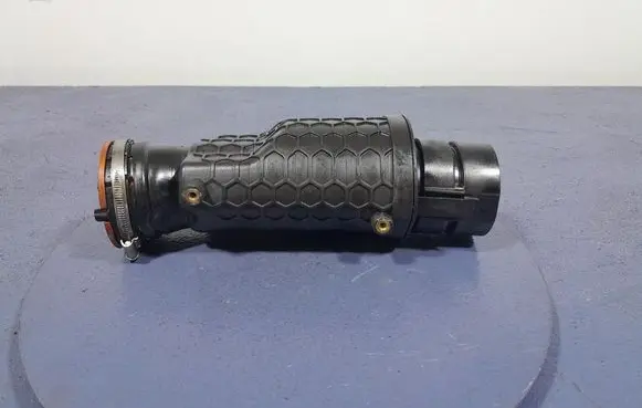 Volvo XC90 Intake resonator 31474341
