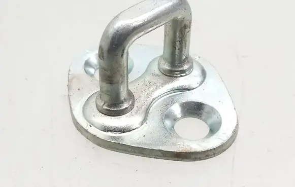 Hyundai i10 Front door lock loop/hook striker 0F2A