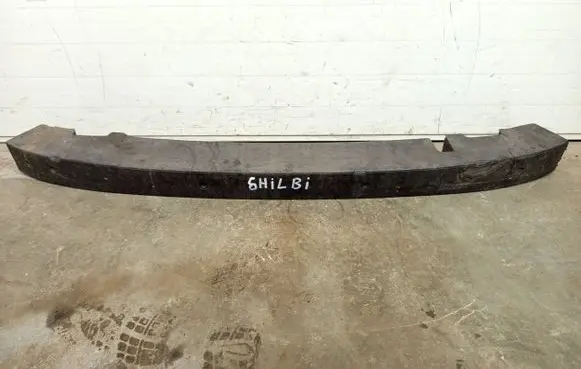 Front bumper foam support bar