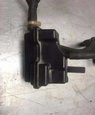 Peugeot 308 Vacuum air tank 9807593380