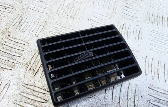 Audi Cabriolet B3 8G Dash center air vent grill 893820971