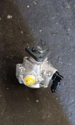 BMW 3 E46 Power steering pump