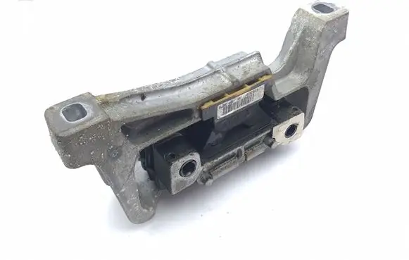 Mercedes-Benz B W246 W242 Engine mount bracket A2462401817