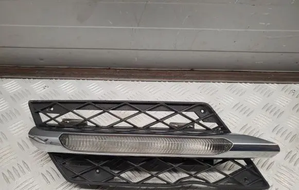 Mercedes-Benz SL R231 LED Daytime headlight A2318850174 A2318852165 A2049069100