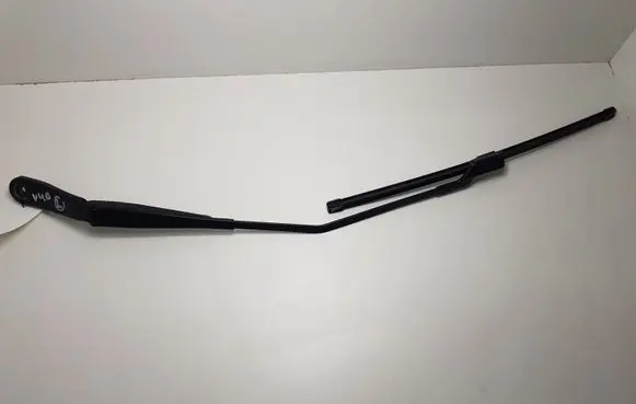 Volvo V40 Cross country Windshield/front glass wiper blade 31276063