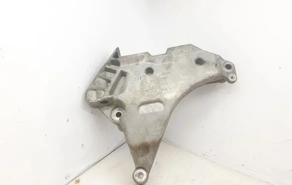 Volkswagen PASSAT B7 Engine mounting bracket 03L199207