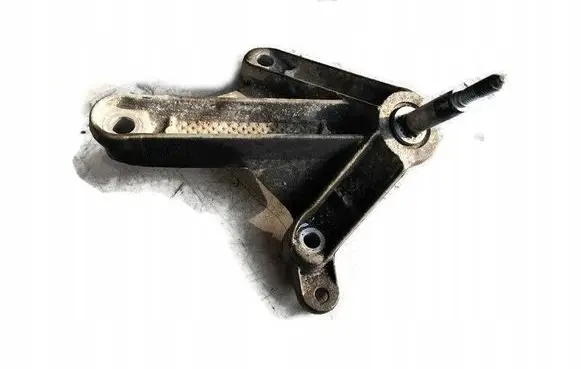 Dacia Sandero Engine mount bracket 8200048084
