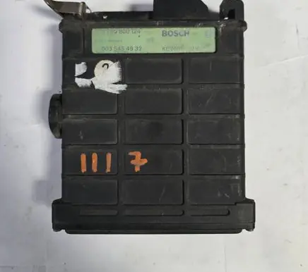 Mercedes-Benz E W124 Engine control unit/module 0035454932 KE0004 0280800124