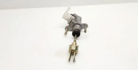Toyota Corolla Verso E121 Clutch master cylinder