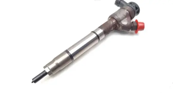 Hyundai i20 (GB IB) Fuel injector 338002A600 0445110587