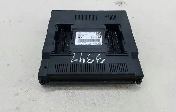 Skoda Fabia Mk2 (5J) Comfort/convenience module 6R7937085C