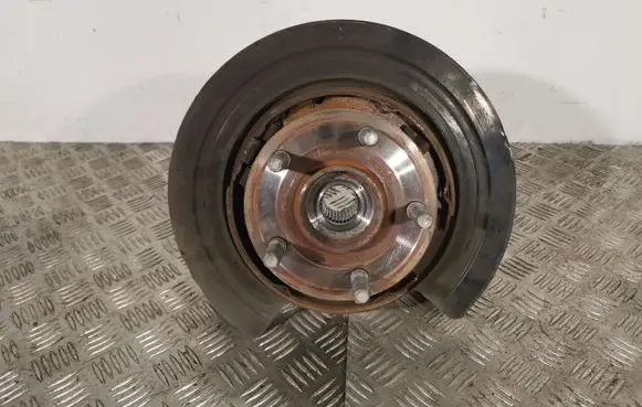 Jeep Grand Cherokee Rear wheel hub