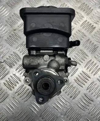 BMW 5 E60 E61 Power steering pump 96209 6767674 6767672
