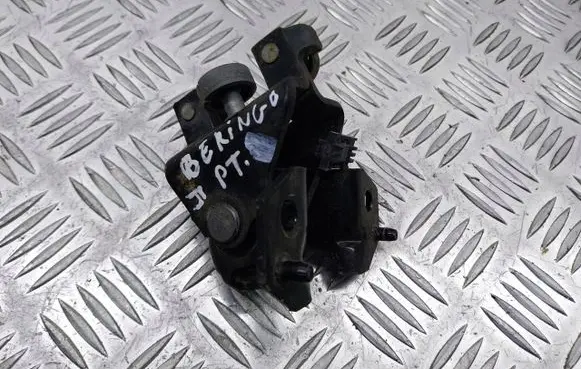 Citroen Berlingo Sliding door lower roller guide/hinge 