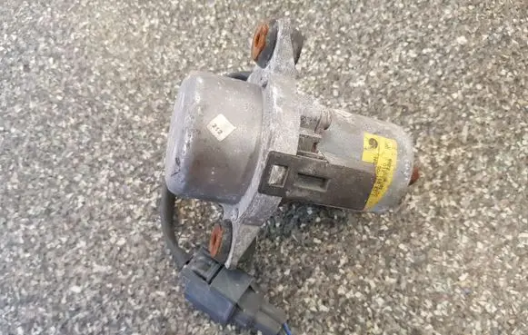 Volvo S80 Vacuum pump 6G9N2A451BB