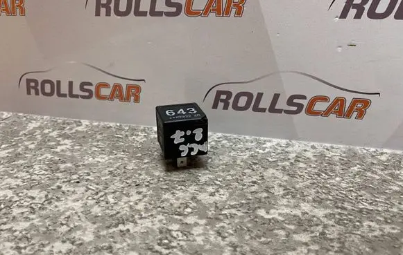 Audi A6 S6 C6 4F Other relay 8K0951253