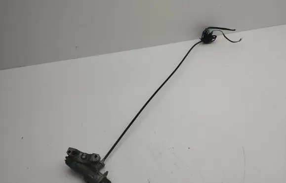 Volkswagen PASSAT B5.5 Ignition lock 4B0905851