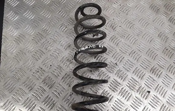 Renault Megane II Rear coil spring 