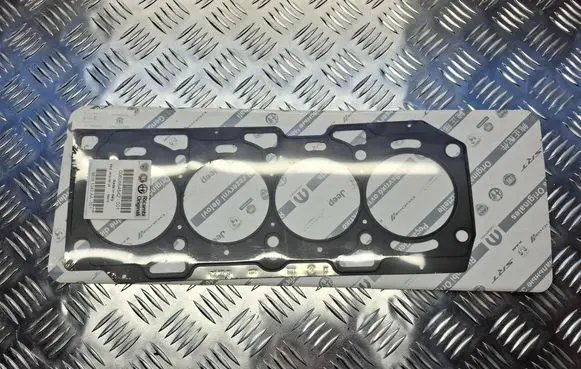 Alfa Romeo 156 Other cylinder head part 60664642 68181340AA