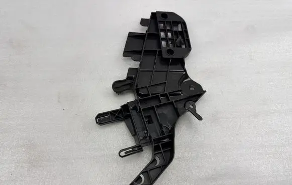 Mercedes-Benz S W222 Other body part A2227330414