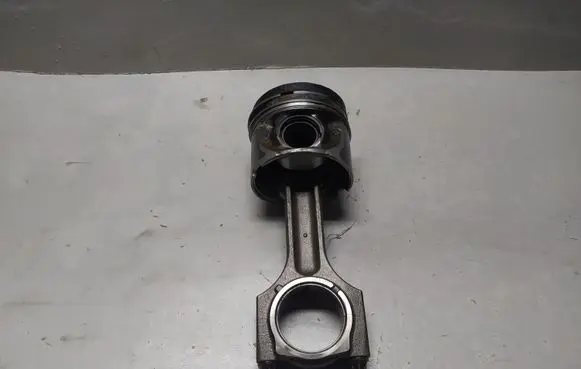 BMW X5 E70 Piston with connecting rod 306D5