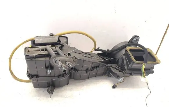 Interior heater climate box assembly