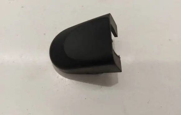 Volkswagen Caddy Front door handle cover 1C0837879