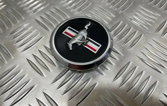 Ford Mustang V Original wheel cap BR331A096BA