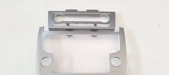 Volkswagen Polo V 6R Radio/GPS head unit trim 6C0858071 6C1820075