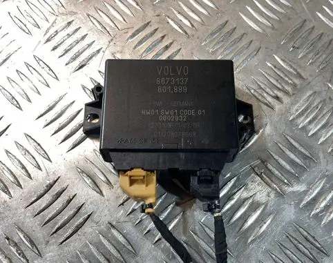 Volvo V50 Parking PDC control unit/module 8673137