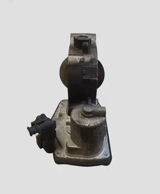 BMW 1 F20 F21 Throttle valve 10378517