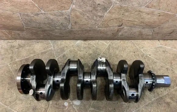 Mercedes-Benz C W205 Crankshaft 2273R