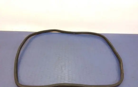 Mercedes-Benz GLK (X204) Front door rubber seal 