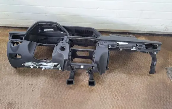 Mercedes-Benz E W212 Dashboard A2126804687 A2128310045 A2126802387