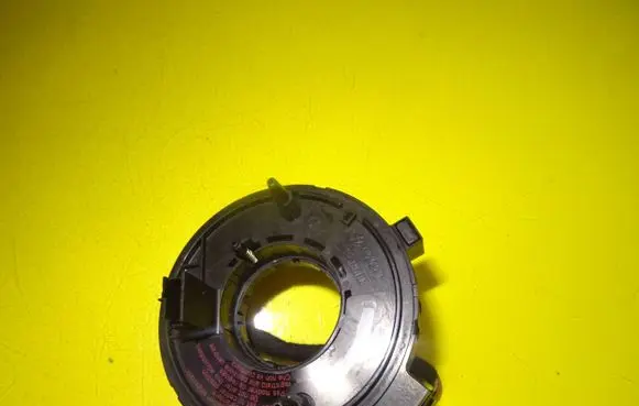 Audi A3 S3 8L Airbag slip ring squib (SRS ring) 1J0959653B