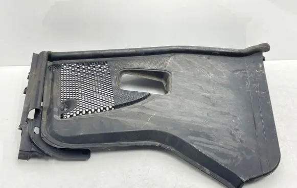 Mercedes-Benz E W213 Wiper trim A2138300200 12523023 WPT5152