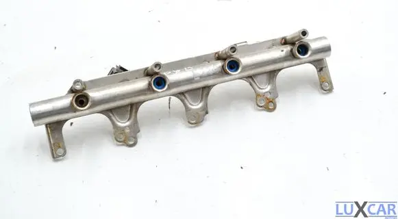 Audi A3 S3 8P Fuel main line pipe 06F133317L