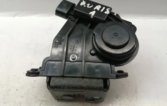 Toyota Auris 150 Tailgate/trunk/boot lock/catch/latch 6935028150