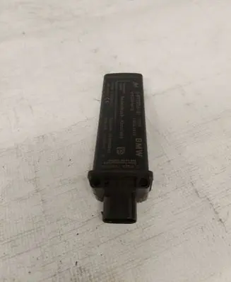 BMW X3 F25 Tire pressure control unit 6871056 TSSSG4G5 053120100715