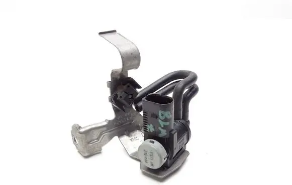 Skoda Octavia Mk2 (1Z) Valve vacuum 1K0906283A