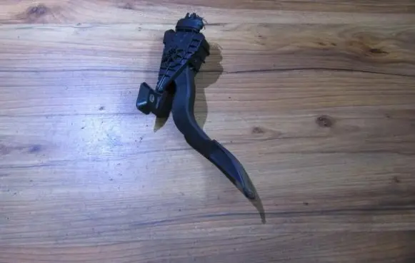 Mazda 6 Accelerator throttle pedal 1988003460 02h21