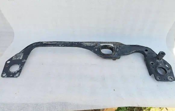 Audi A6 S6 C5 4B Bottom radiator support slam panel 4B0805851E