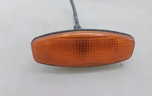 Hyundai Santa Fe Front fender indicator light