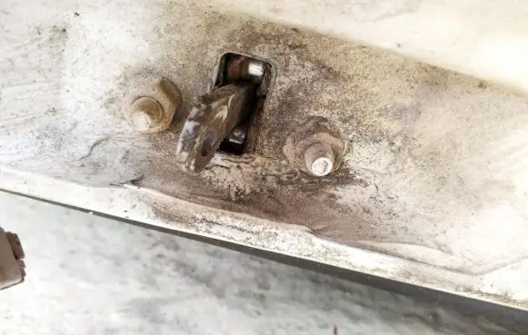 Rear door check strap stopper