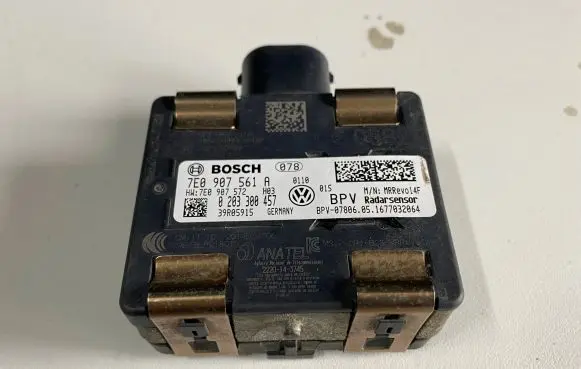 Volkswagen Transporter - Caravelle T6 Distronic sensor radar 7E0907561A 0203300457 7E0907572